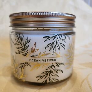 Bellevue Luxury Candles Ocean Vetiver Scent